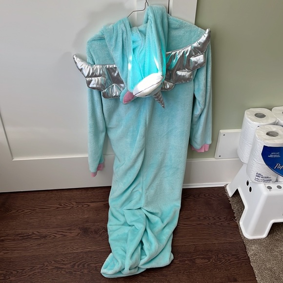 Unicorn costume good condition - Picture 3 of 5